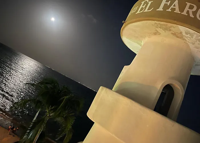 Apartament Front - Ocean View 1 Bedroom With Terrace & Hughe Infinity Pool Heart Of Playa Del Carmen-el Faro Residental Surf 407